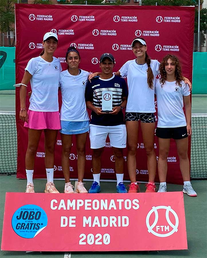 La Escuela de Alto Rendimiento de Tenis de la Universidad Europea gana el campeonato junior #JOBO de Madrid por equipos femenino La Escuela de Alto Rendimiento de Tenis de la Universidad Europea gana el campeonato junior #JOBO de Madrid por equipos femenino