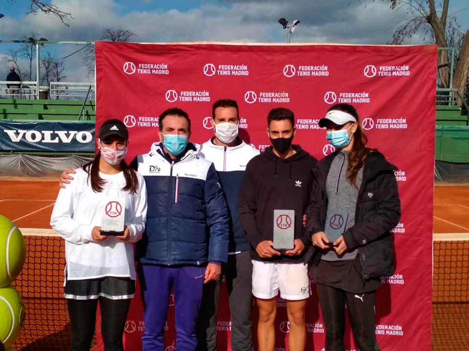 Nuestro alumno, Pablo Masjuan, campeón en el torneo más importante de Madrid. Escuela de Alto Rendimiento de Tenis