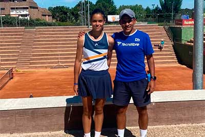 María García Cid, Campeona de España Cadete. Escuela de Alto Rendimiento de Tenis